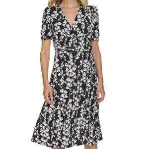 NWT Harper Rose Floral V-Neck Tulip Dress Bkack and White Size 10